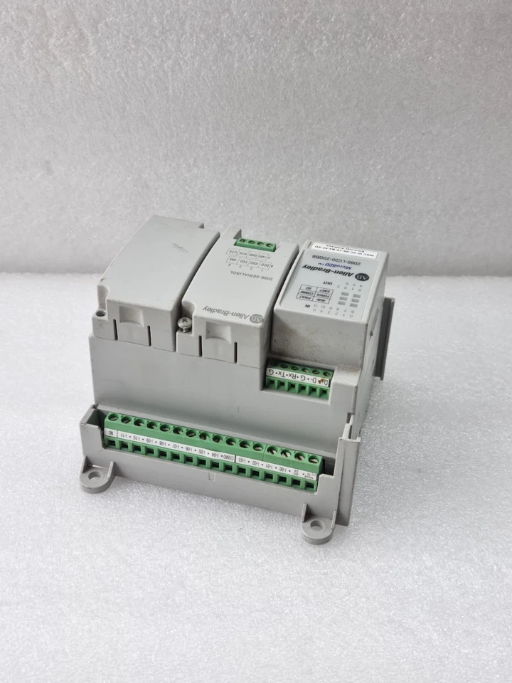 ALLEN BRADLEY MICRO820 2080-LC20-20QBB ETHERNET IP WITH 2080-SERIALISOL MODULE